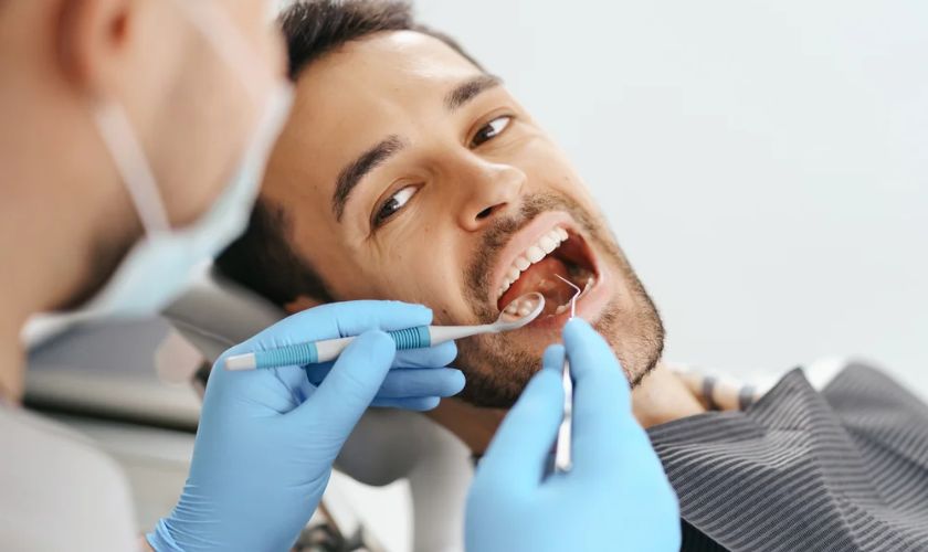 Periodontal Therapy in Hawthorn Woods