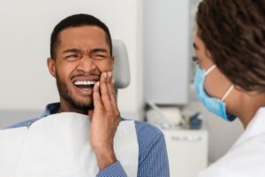 is-a-loose-permanent-tooth-in-an-adult-always-an-emergency